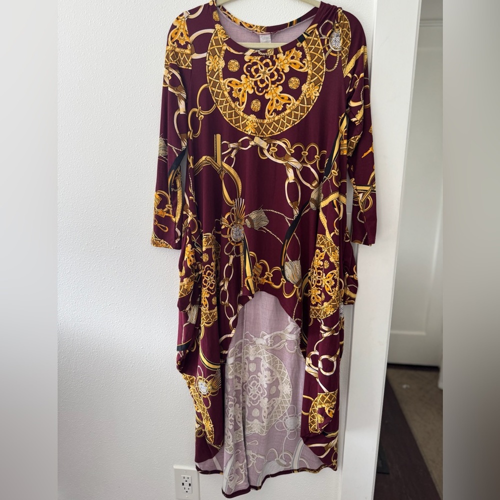 Elegant Floral Patterned Dress